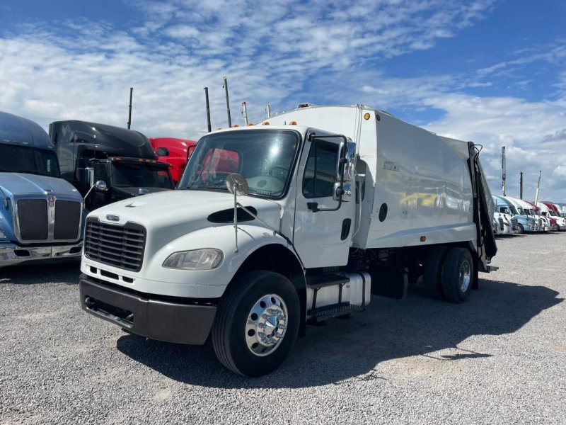 Camion recolector de basura